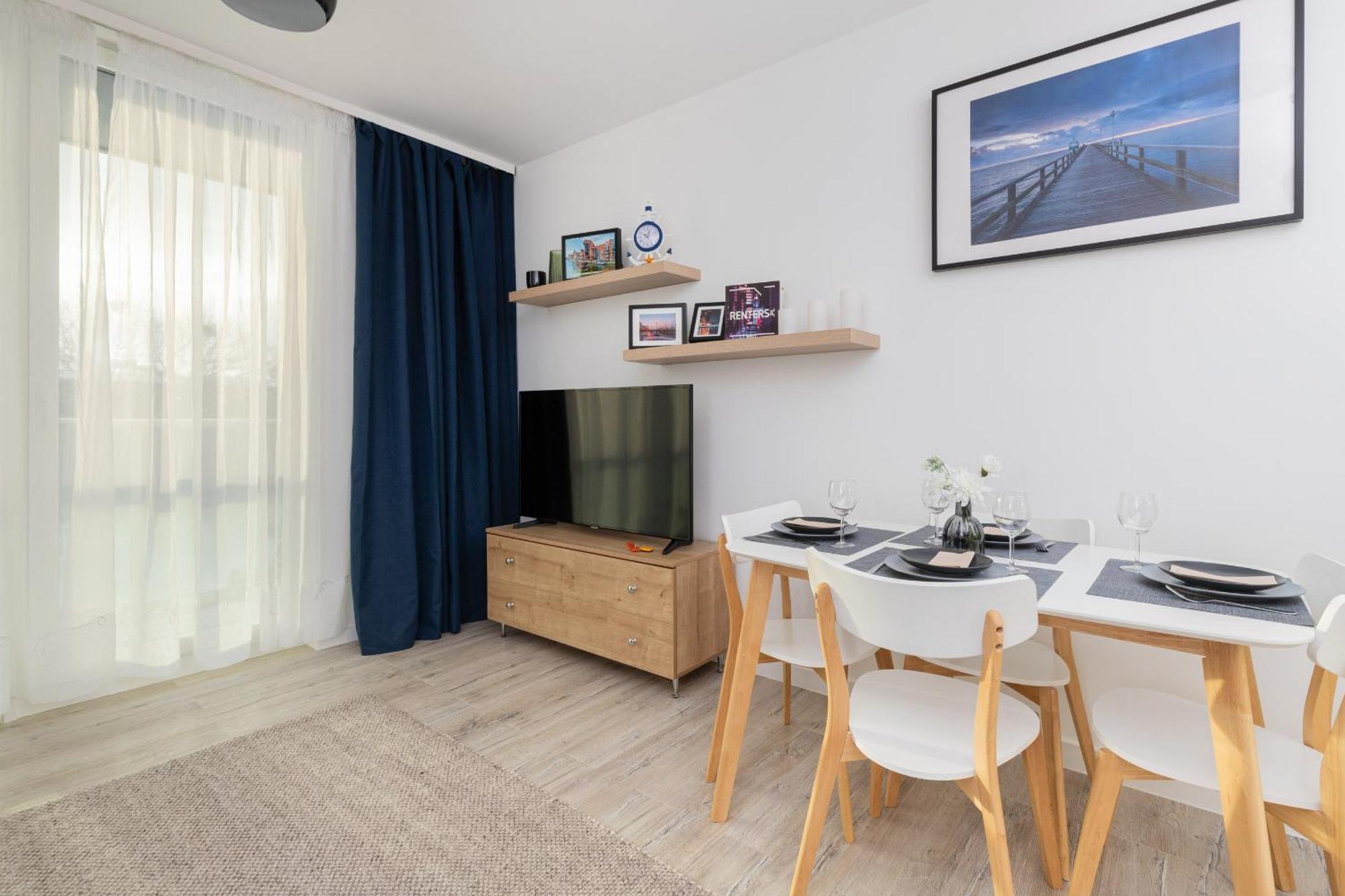Solvo Apartment With Balcony & Parking Gdansk Przymorze By Noclegi Renters Exteriör bild